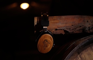 木制耳机｜威士忌酒桶造耳机，增添复古气息更有质感