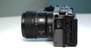 购物 | Sony入门电影摄录机FX30，改用APS-C感光元件