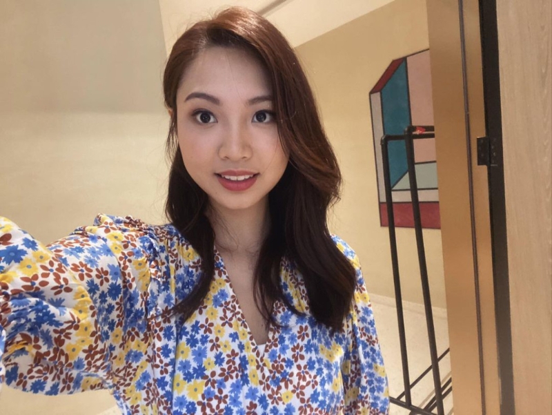 19岁的吴咏婷就读香港大学药剂系。
