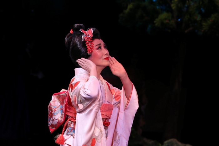 普契尼的《蝴蝶夫人》，则是一名愿为情而牺牲的痴情女子。