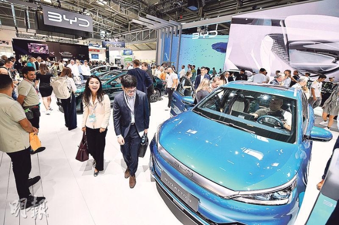 中国新能源汽车出口强劲。