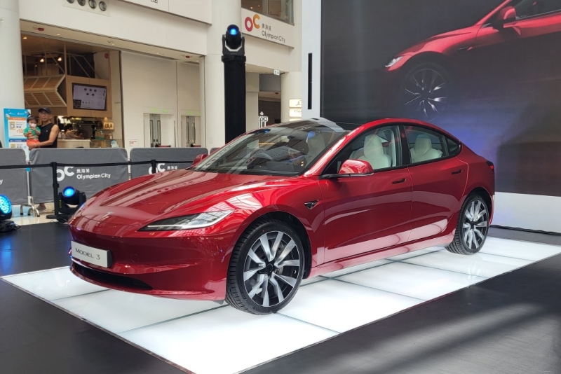 电动车Tesla Model 3