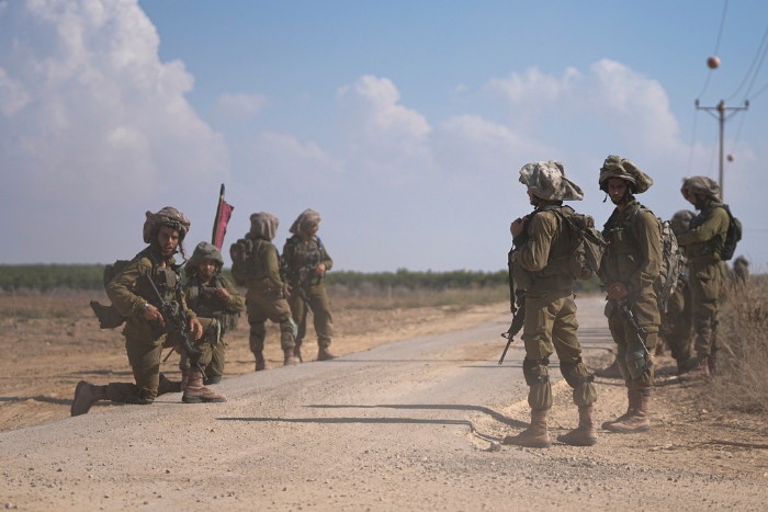 以色列军方指下一阶段行动前将加强对加沙攻击。