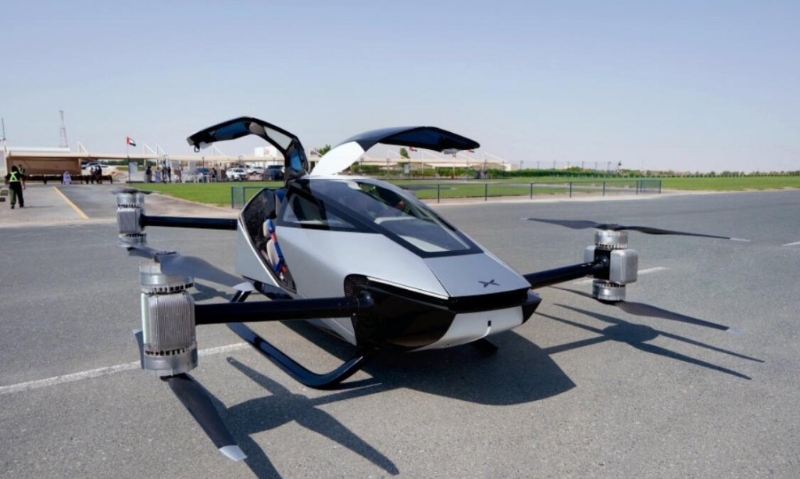 投资研发飞行汽车多年，小鹏预告明年推出可量产的飞行汽车。