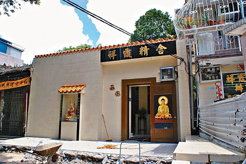 大埔锦山村内的“祥霞精舍”，过去11年内4度向城规会申请更改土地用途，以图闯关。