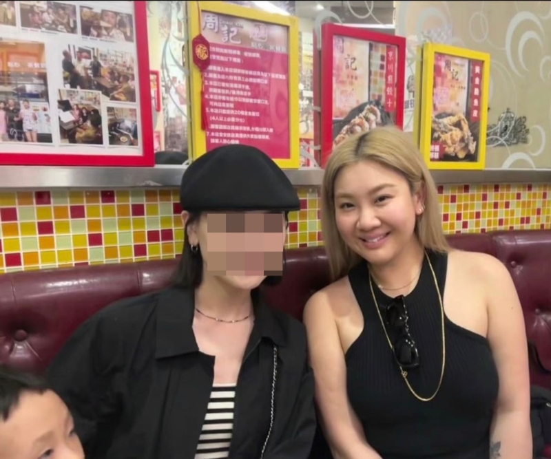 向来身形丰腴的郑欣宜暴瘦一圈，昔日胀卜卜双颊亦已消失。