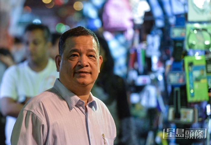 陈锦荣称会聘请工作人员巡逻，减低噪音扰民。