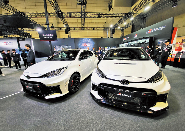 丰田首展新改良版GR Yaris，追加8速自动波新型号。