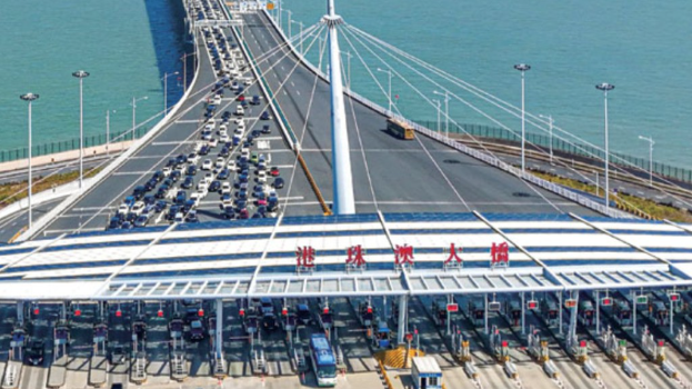 珠海公路口岸出入境香港车日均逾3200辆次