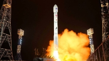 传朝鲜卫星发射场安装防护罩，拟为再射作准备