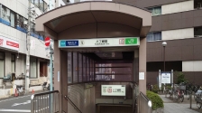 日汉东京地铁残厕昏迷7小时死，失救原因竟是救命钟无插电