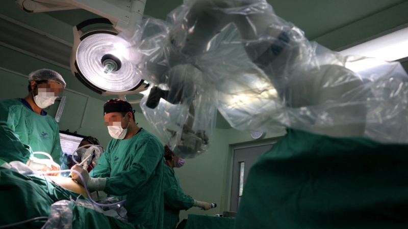 马来西亚工程师割盲肠变切腿保命，怒告医院疏忽索偿5500万。(路透社)