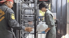 泰国公厕惊现口鼻塞卫生纸婴尸，19岁母因怕男友发现痛下毒手