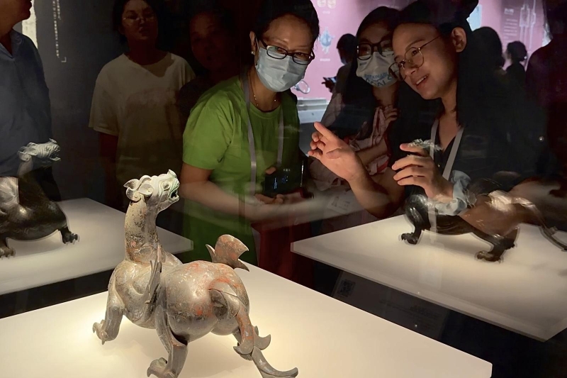 “千乘之国——战国时代的中山国”在深圳博物馆展出。 “千乘之国——战国时代的中山国”在深圳博物馆展出。