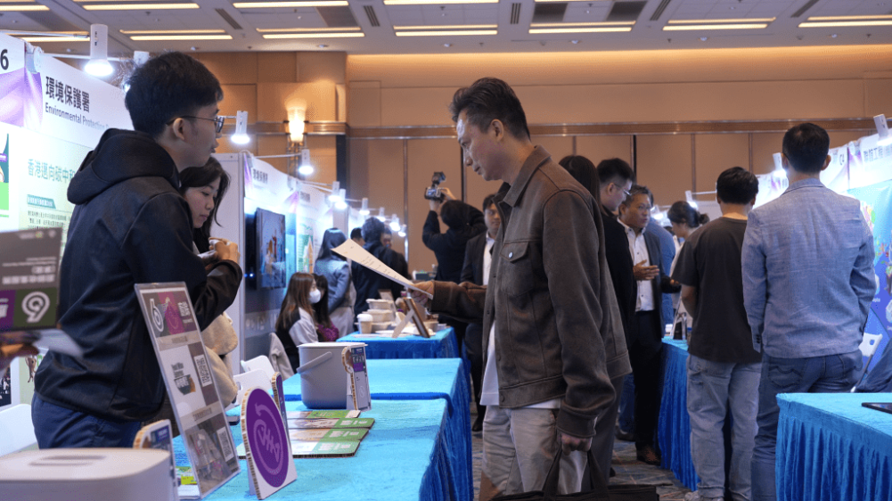 参展商展示了最新厨余收集、处理技术,并与业界人士交换意见。 参展商展示了最新厨余收集、处理技术,并与业界人士交换意见。