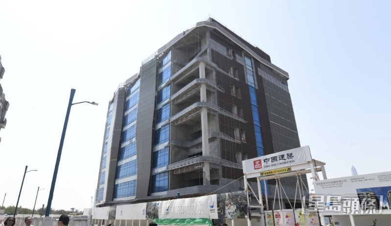 当局利用香港国际化等优势，将河套打造成为国家科技创新的桥头堡和高端成果的示范地。