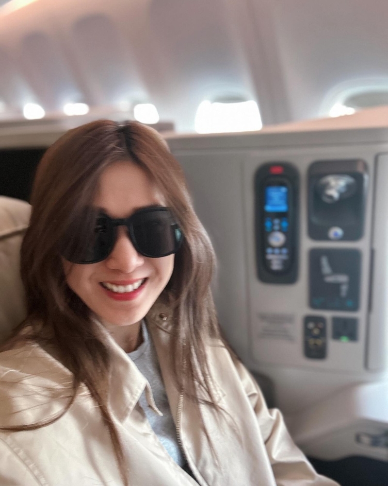 林峯的前绯闻女友钟嘉欣在IG透露回香港，即被疯传她将为林峯做演唱会嘉宾。