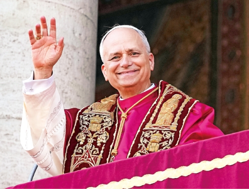 新任教宗原名罗伯特·普雷沃斯特，1955年在芝加哥出生。 美联社