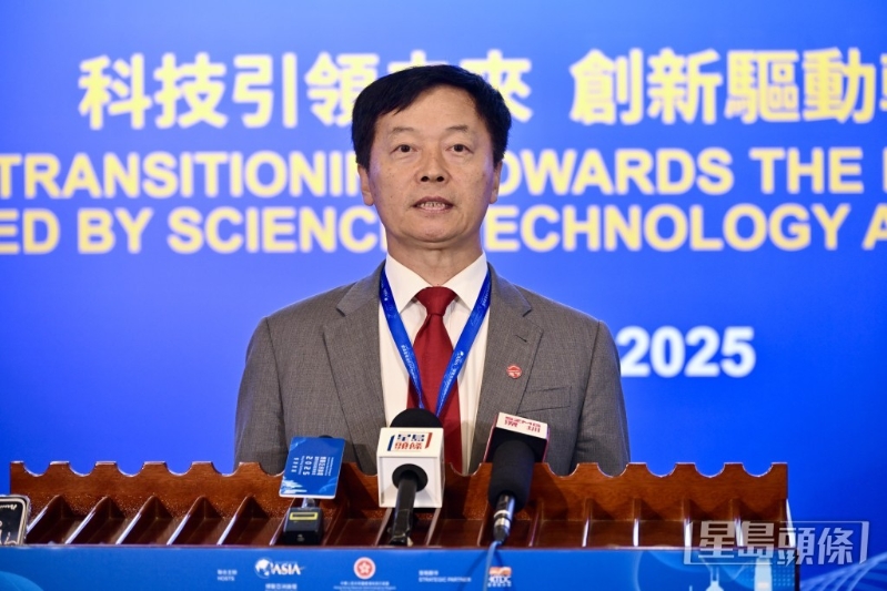 秦泗钊指论坛体现香港政府重视创科，香港有不少顶尖大学，对人才的培养重视国际视野。