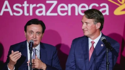 苏博科(左)宣布在2030年前投资美国500亿美元。路透社 苏博科(左)宣布在2030年前投资美国500亿美元。路透社