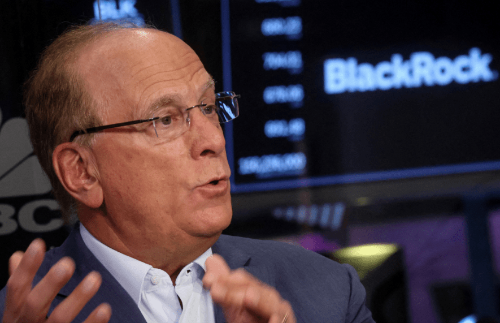 贝莱德据报裁员250人