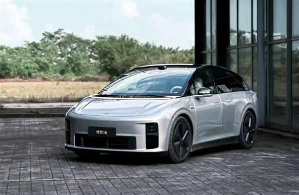 新款理想L9亮相 李想需要复制四年前的那场胜利