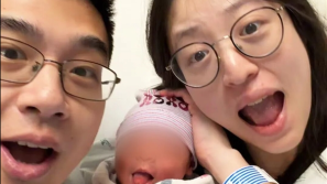 千万粉丝网红晒妻子生产引众怒，博主委托律师回应：尺度考虑不周