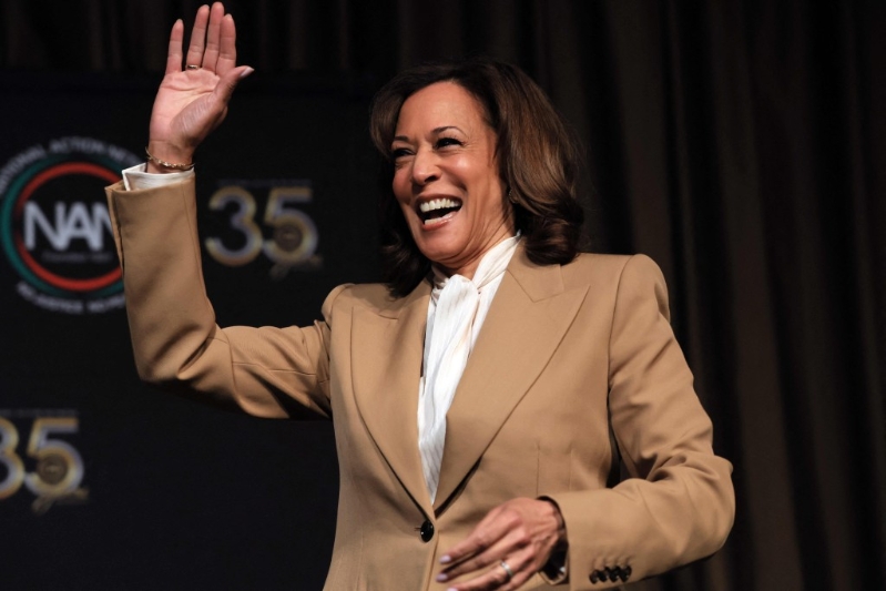 哈里斯有意再竞逐总统。 哈里斯有意再竞逐总统。