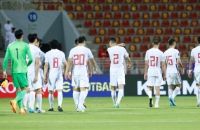 体育时评：走向更新换代，中国足球要有继续前行的勇气和信心