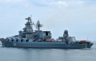 “莫斯科”号巡洋舰疑被导弹击中 起火爆炸严重损毁