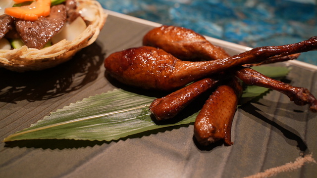 i_src_125613243 i_src_125613243