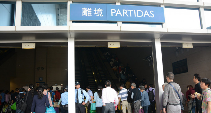 深圳当局要求从澳门入境人士进行7+7隔离。 （资料图片）