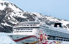 挪威邮轮阿拉斯加撞冰山取消行程，乘客惊呼：泰坦尼克号2.0