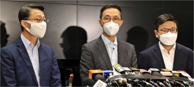 左起:刘明光、杨润雄、孙玉菡。