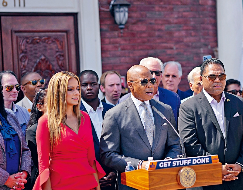 NYB16P01300822_fmt NYB16P01300822_fmt