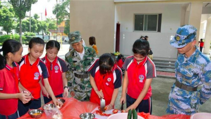 社会 中小学 开学第一课 新课表包括种菜煮饭 社会 星岛环球网