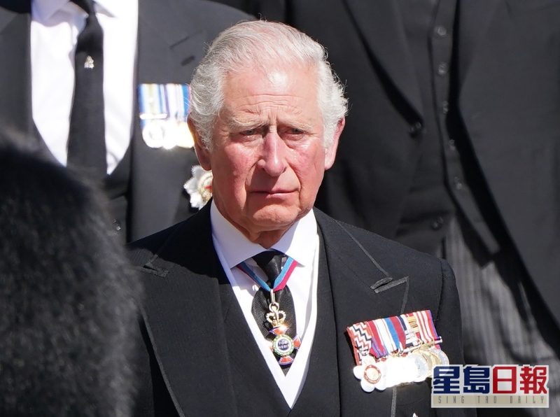 报道指,预料周六在伦敦圣詹姆斯宫正式宣布查尔斯为国皇。 AP图片