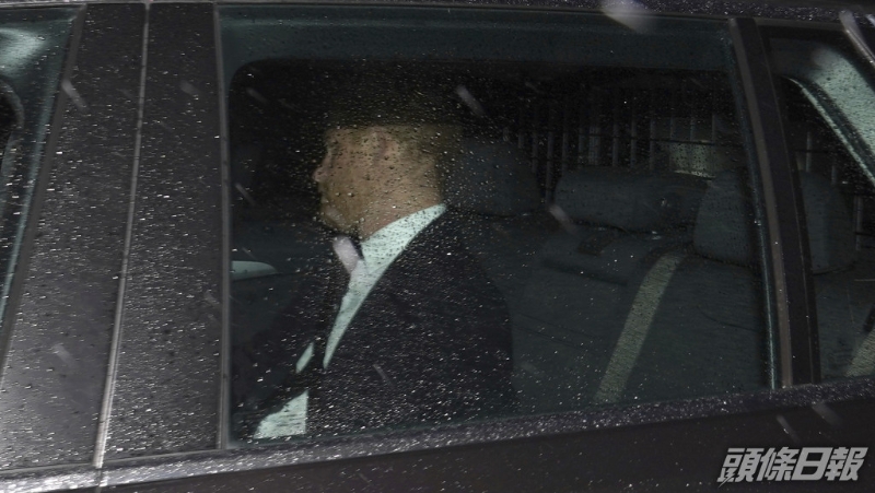 哈里王子趕赴蘇格蘭，惜來不及告別英女皇。AP圖片