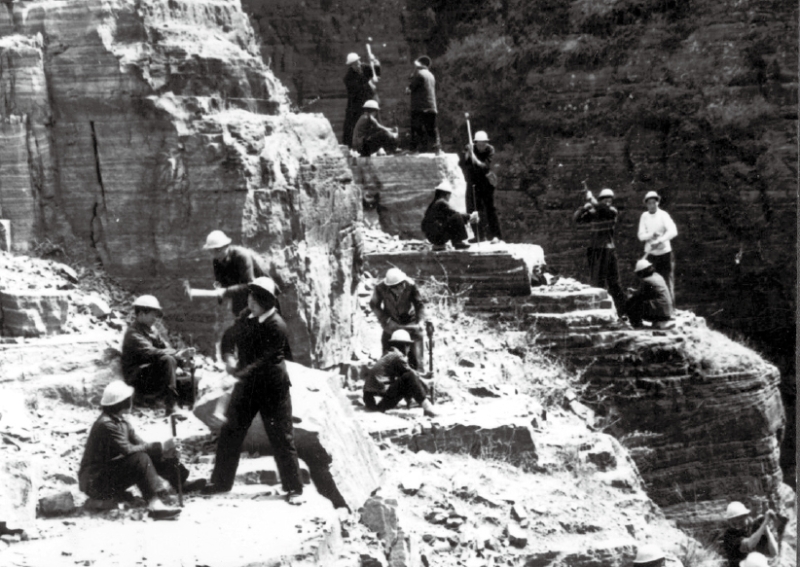 s1000065689_fmt s1000065689_fmt