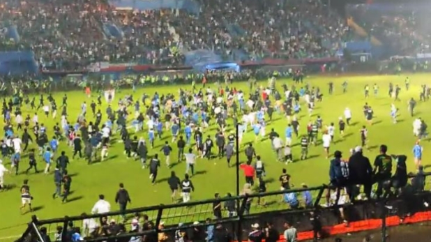 印尼球赛发生严重骚乱，129人亡包括警员儿童