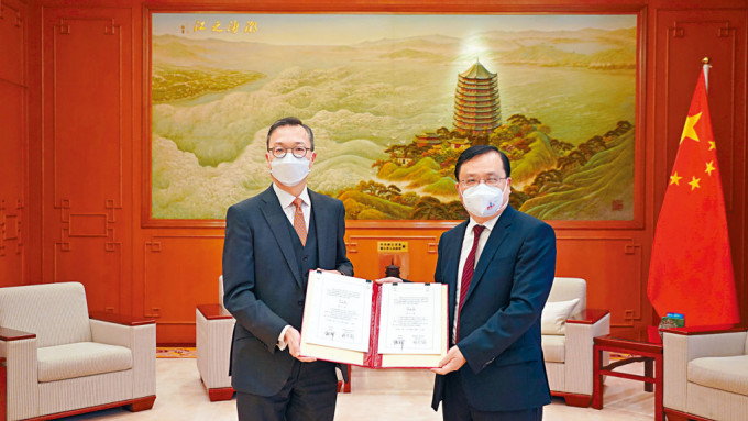 i_src_039174856 i_src_039174856