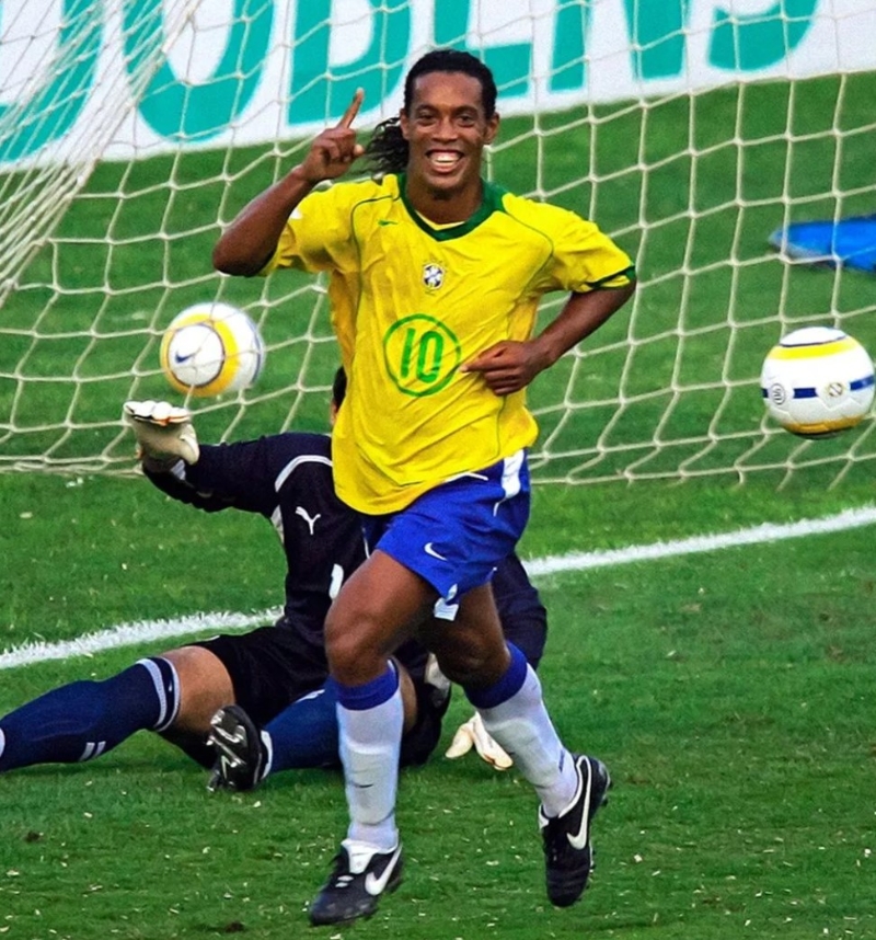 RONADINHO1103 RONADINHO1103