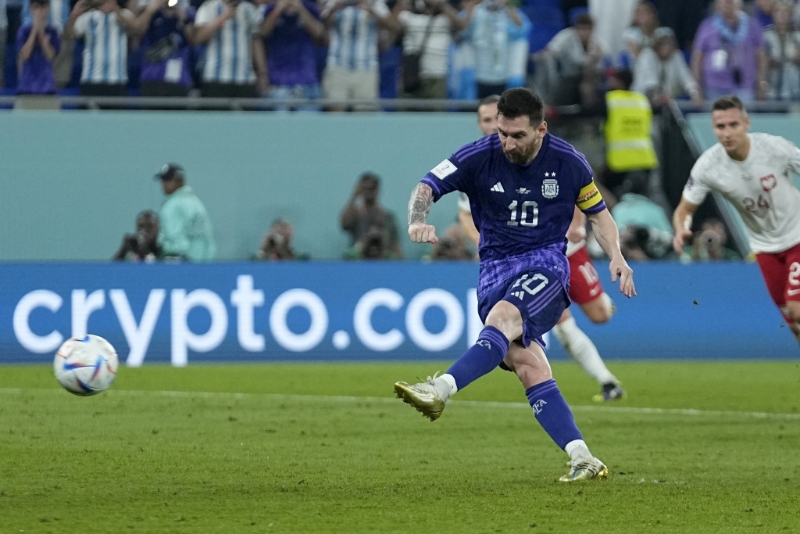 美斯12碼射失,有傳媒找到之前兩次封王時,甘巴斯及馬勒當拿都是射失12碼。 AP