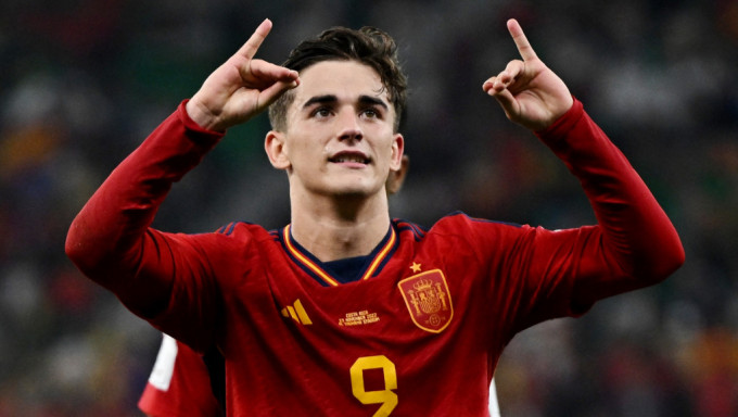 據報加維深得萊昂諾爾公主歡心。Reuters