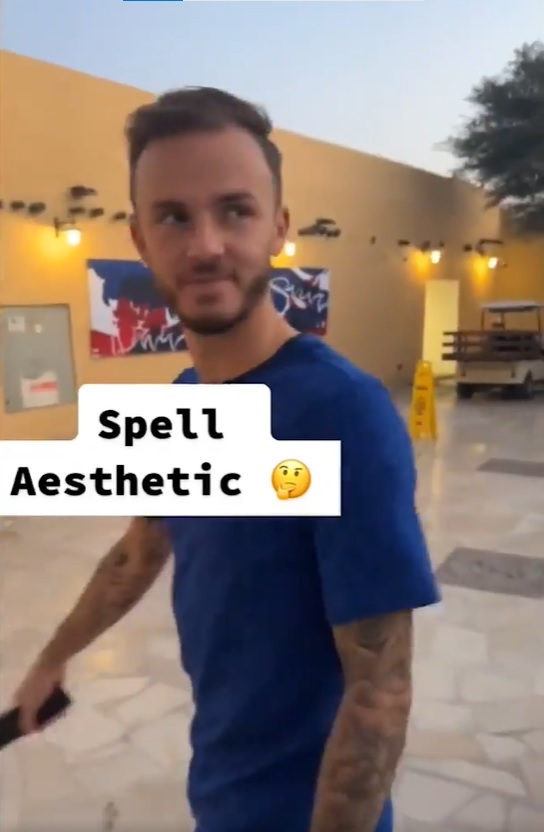 麥迪臣和基亞利殊串字失敗,引來沙卡瘋狂恥笑。網上圖片