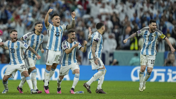 阿根廷驚險淘汰荷蘭，晉級4強。 AP