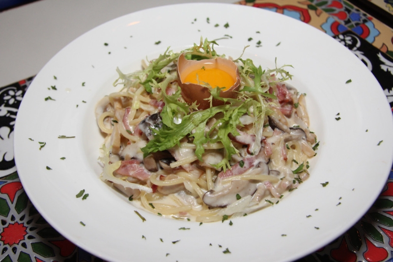 Google热搜食谱第5位卡邦尼意粉。