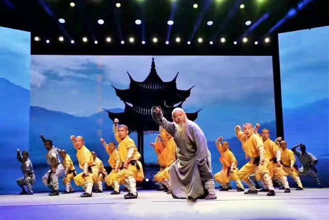 延庄大师生前在武学领域颇具造诣，精通知名的少林禅功柔拳。 网图