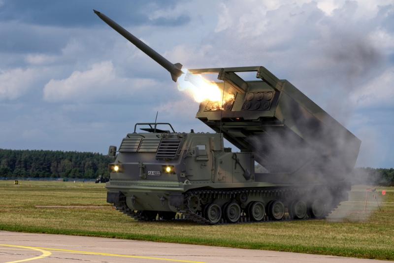 「海馬士」高機動性多管火箭在烏克蘭戰場上大顯威力後，東歐國家目前對這種武器系統的需求增加。（示意圖／shutterstock）