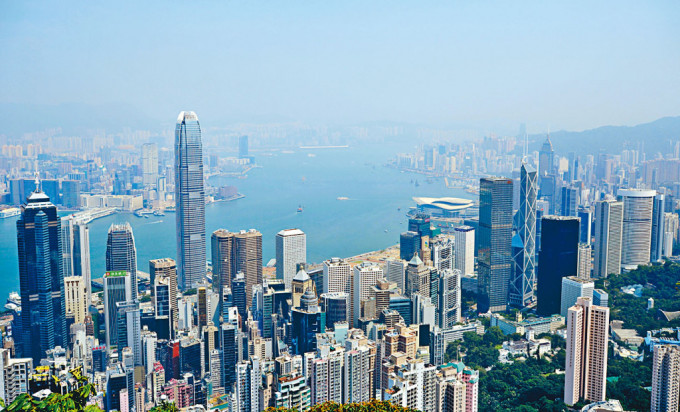 年齡介乎34歲至41歲香港人，置業意欲最強。